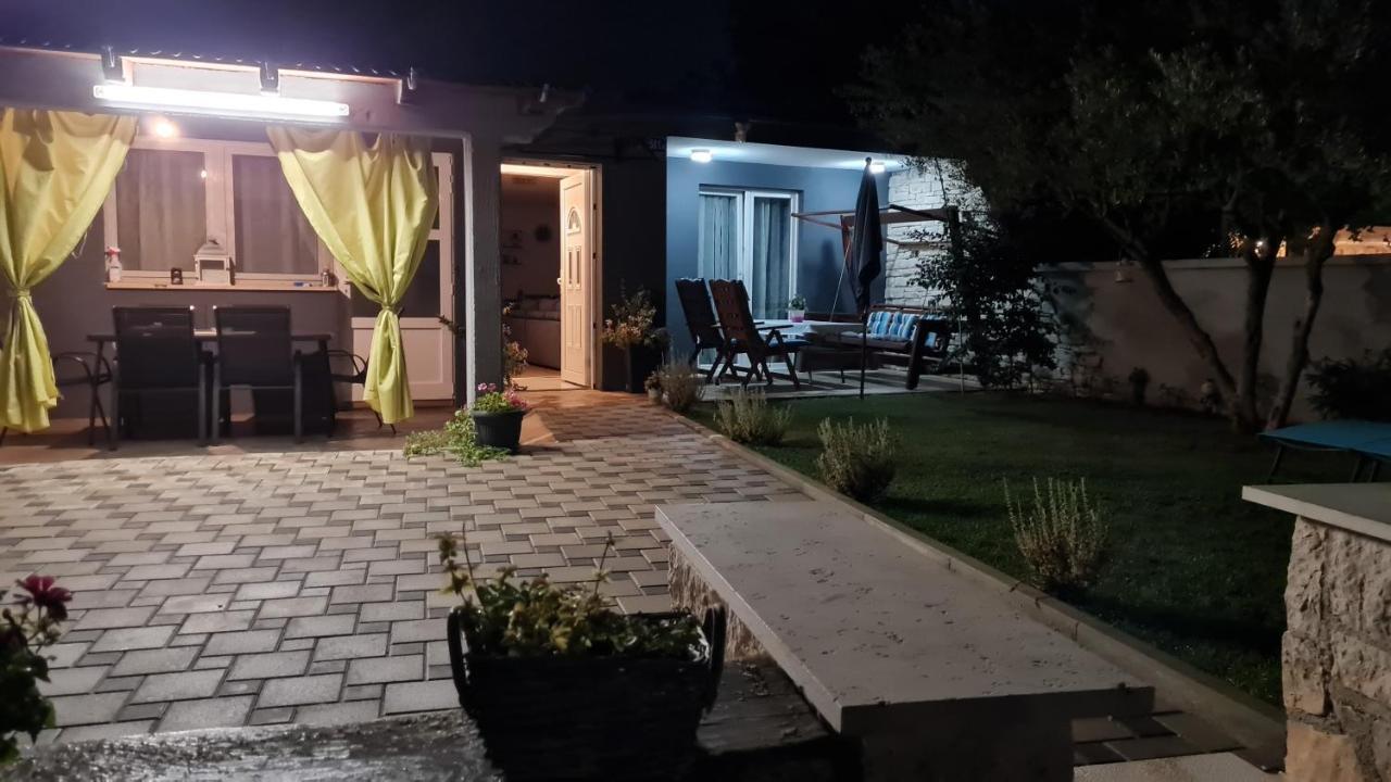 A24-House Villa Медулин Екстериор снимка